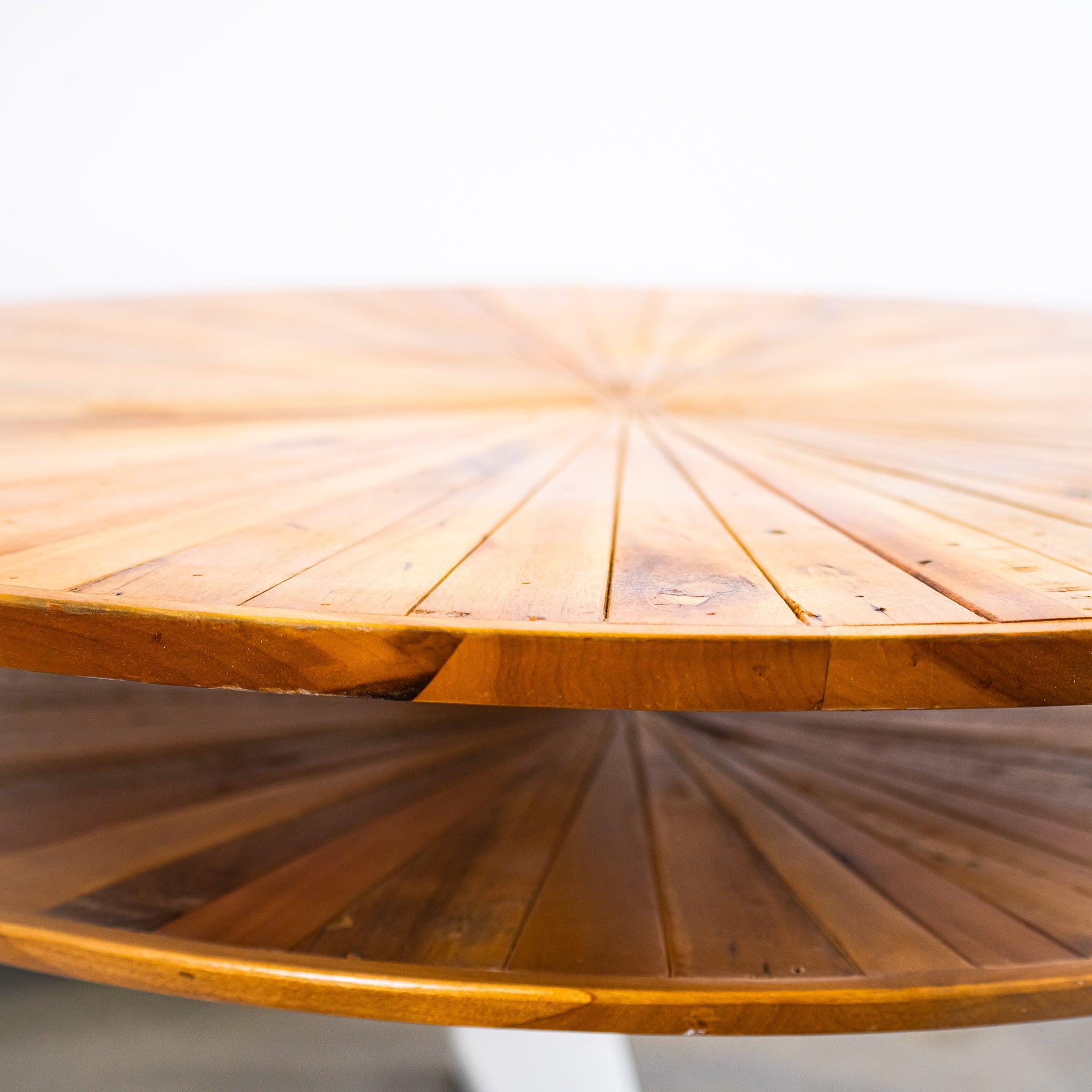 Casablanca Round Coffee Table