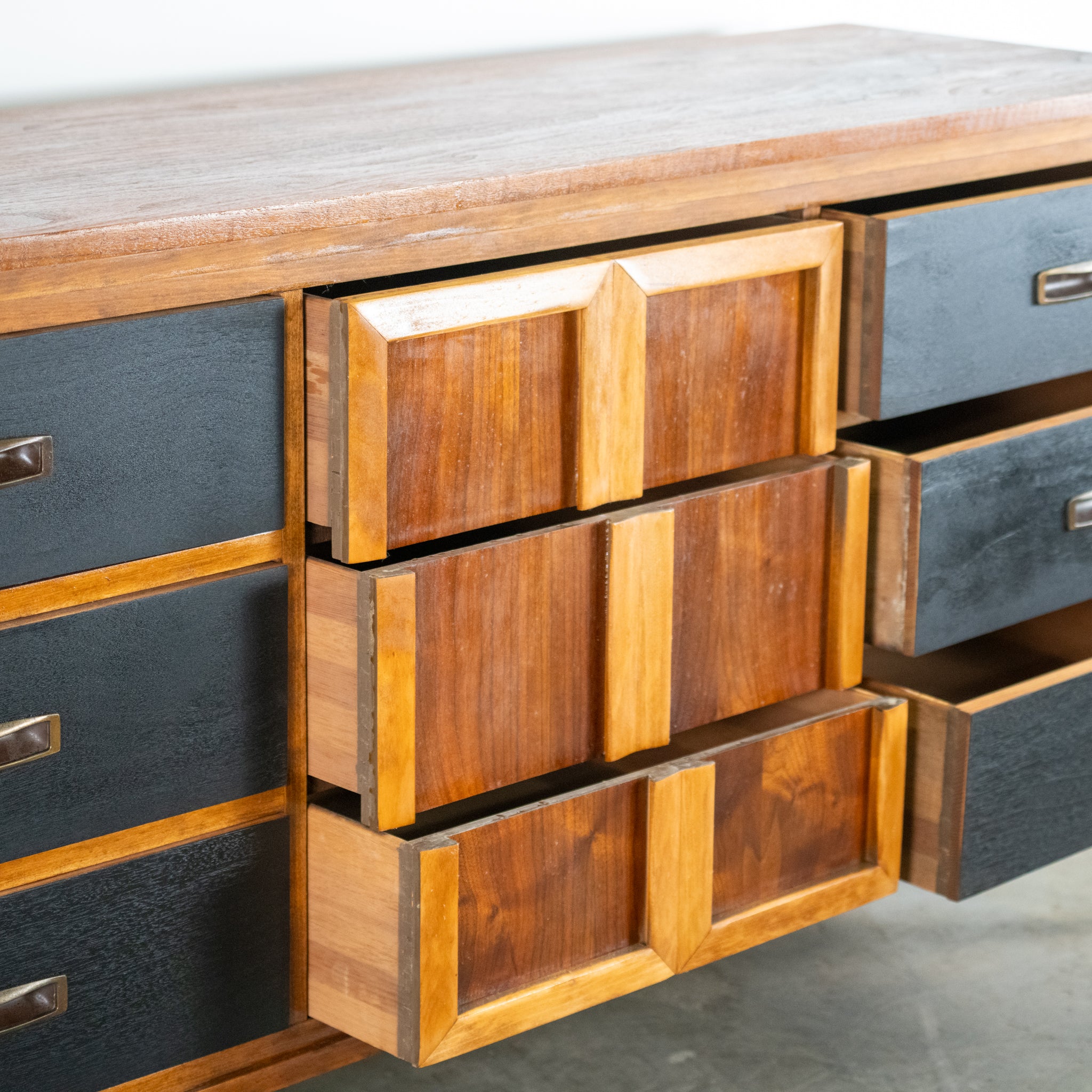 Walnut Dresser Credenza Transita Morris of California Mid Century Modern